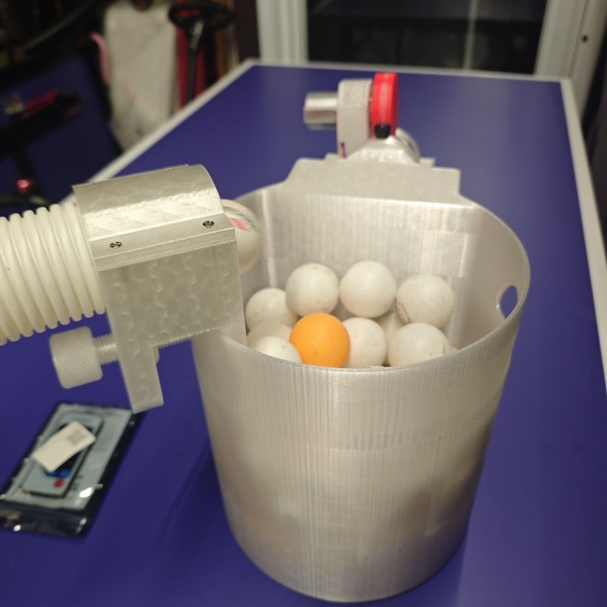 Automatic Table Tennis Loading - огляд і ціна Table Tennis Launcher